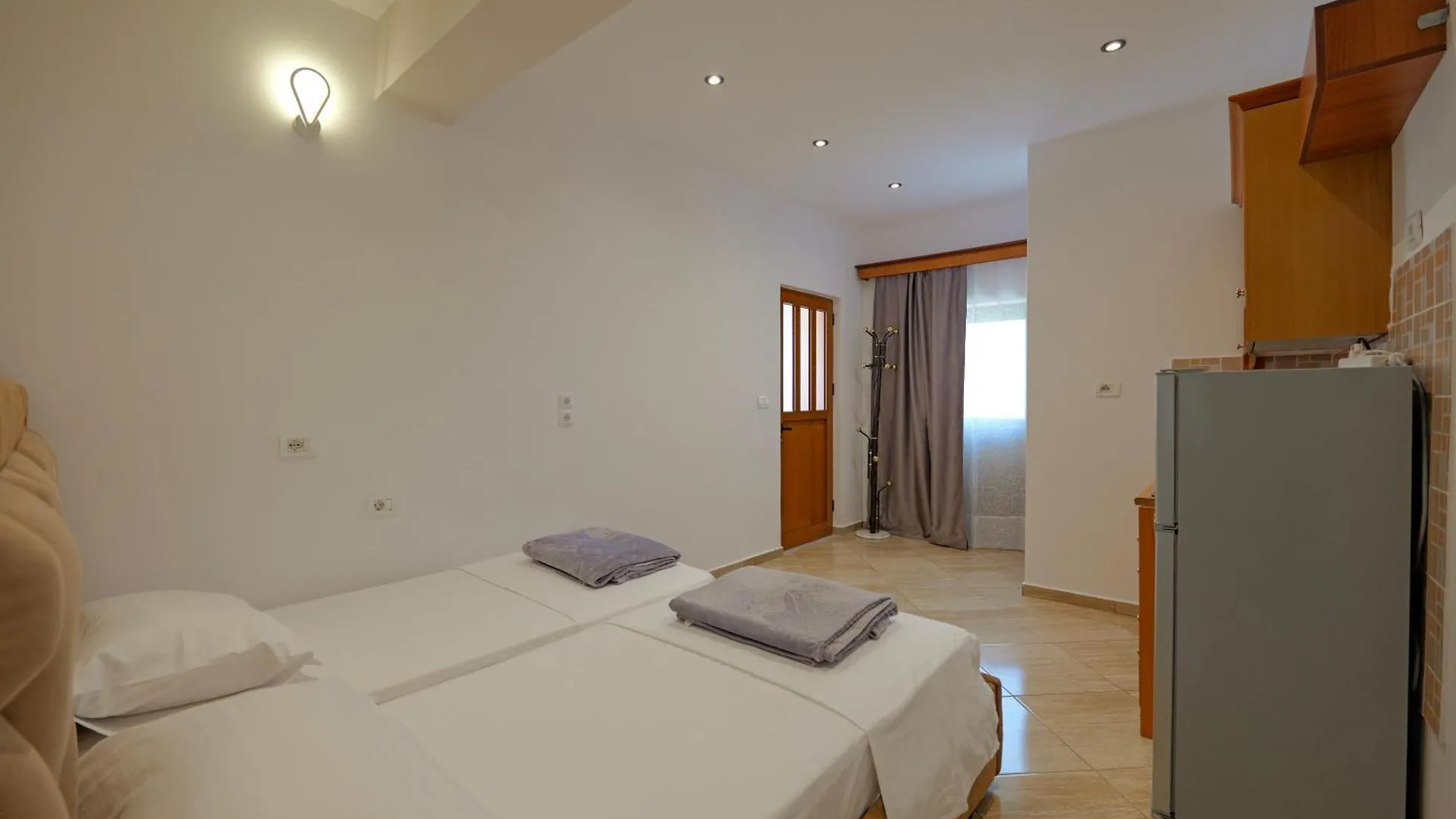 Hotel En Ad Ksamil